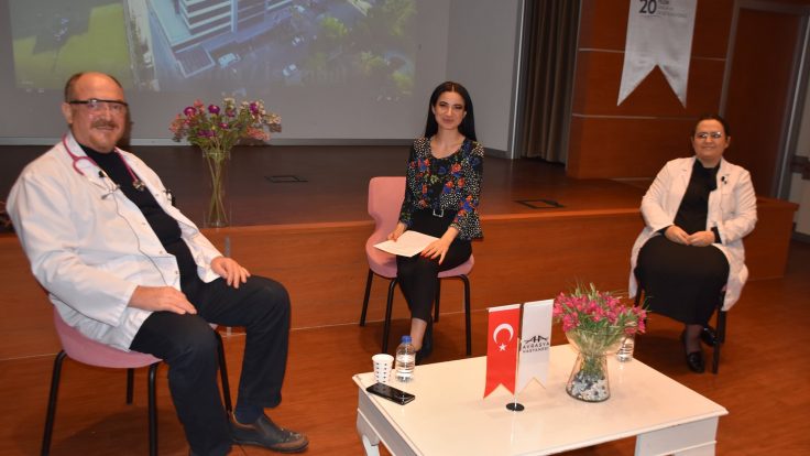 Facebook canlı yayınımızda ‘Onkoloji Paneli’ ile sizlerle buluştuk.